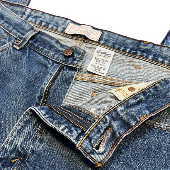 Levi Strauss Signature Vintage Classic Fit Medium Wash Denim Jeans Mens 36x32 - Picture 10 of 11